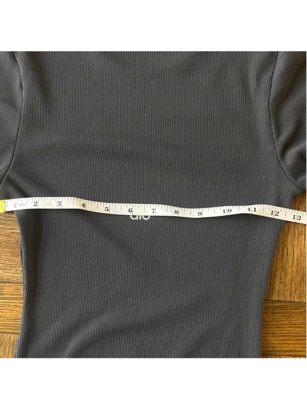 Anthracite Alo yoga ribbed long-sleeve top Size S